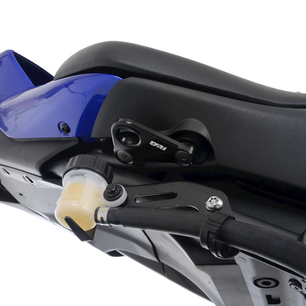R&G Tie-Down Hooks for the Yamaha R7 '22-